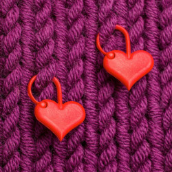 407-7 AddiLove Stitch Markers Pack of 6 addi has worked meticulousl...