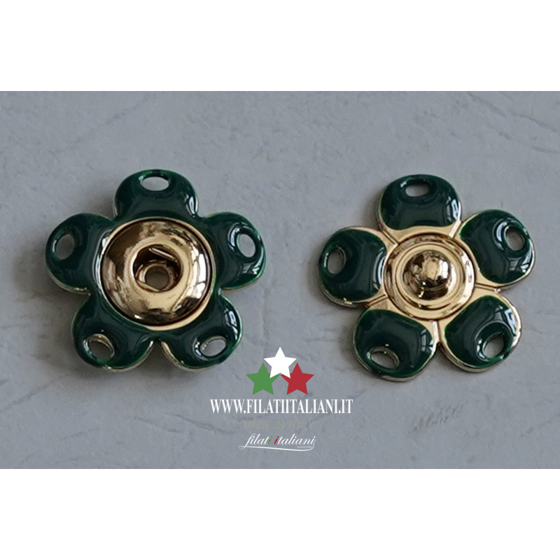 Gold lacquered bottons Lineato 28 17.78 mm Aрт. 5677X 28/51/425 GOL...