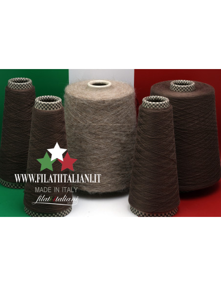 LA7629 LOT 5 bob. PIUMA + VOLARE + FANCY YARN 17.99€/100g 1 bob.:  ...