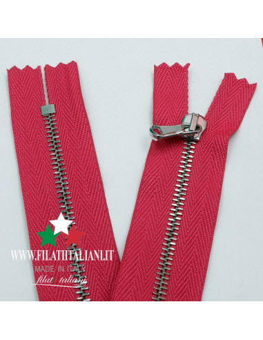 ZIP6251     ZIPPER IN BRUSHED METAL 25CM 4.5 mm