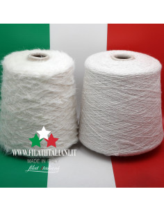 LC9777 LOT 2 bob.  FANTASY YARN  €6.99/100g