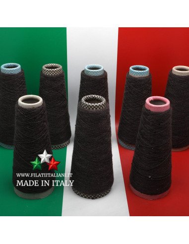 LD6558   LOT  8  bob.   CASHMERE PAILLETTES DM +  CASHMERE    2/28   17.99€/100g